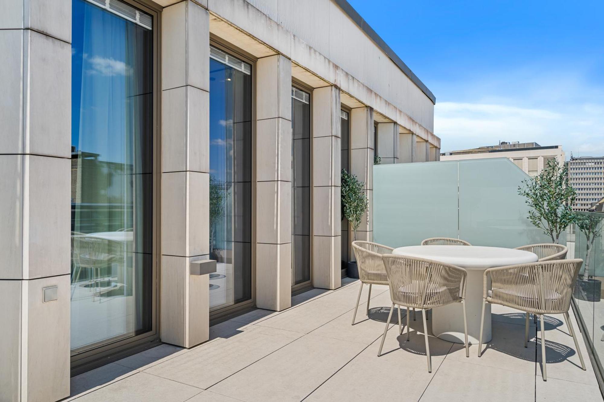 Voya Residence Zenit Royal - Luxury Apart Hotel Rooftop Views & Concierge Luxemburgo Exterior foto